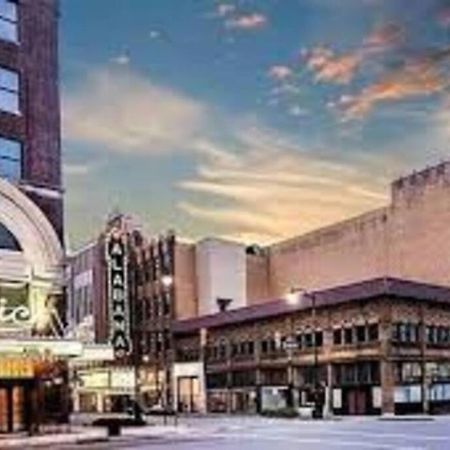 Trendy Condo! Close To Everthing Downtown Birmingham Exterior foto